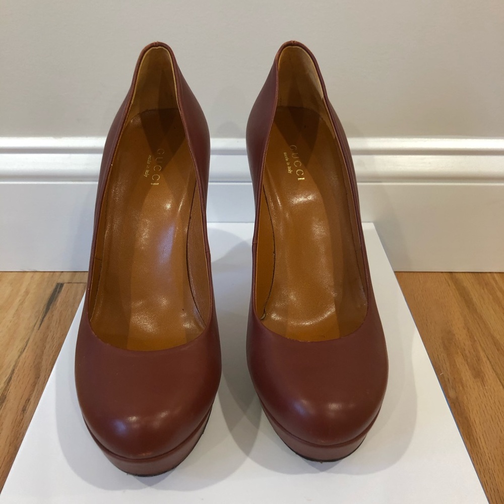 Gucci heels